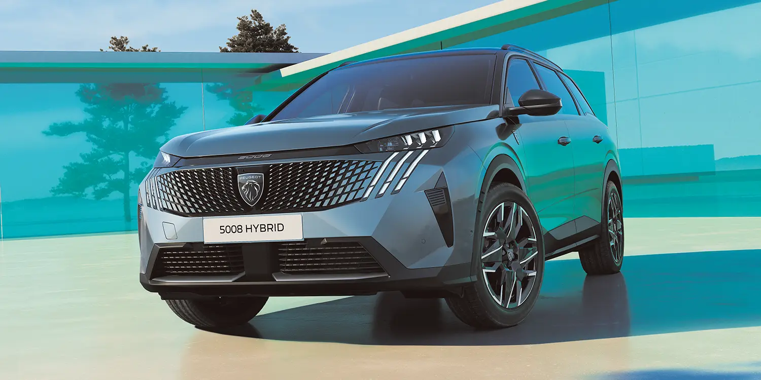 Peugeot 5008  hybrid Mäkelän Auto Järvenpää